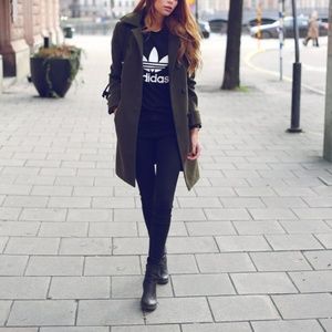 Adidas  t shirt UNISEX NWOT